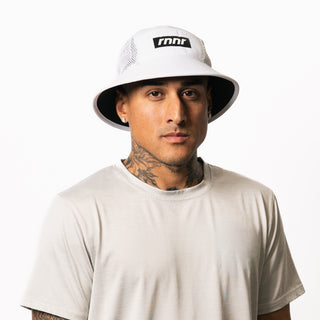 Bucket Hat: Blanco