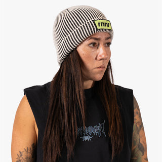 Beanie: Barred