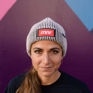 Beanie: Barred